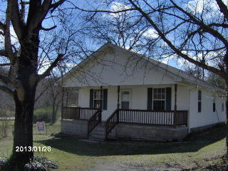 123 Borden St, Gainesboro, TN 38562-9322
