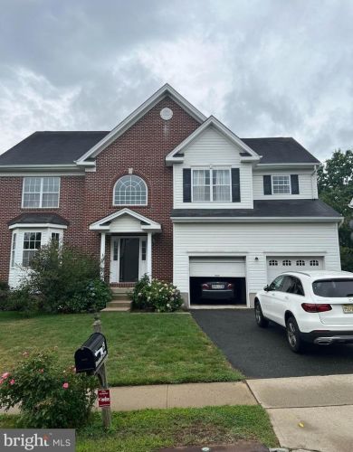 19 Brookside Dr, Princeton NJ  08540-8566 exterior