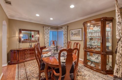 15 Alba, Irvine CA  92620-1901 exterior