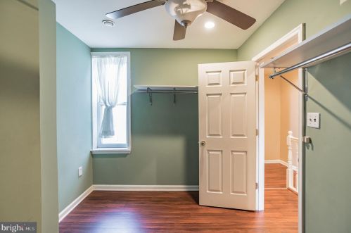 1241 20 St, Philadelphia PA 19146-4338 exterior