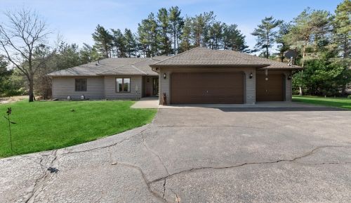 13987 273rd Ave, Zimmerman, MN 55398-8633