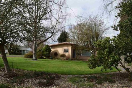 3005 Chicago St, Albany OR  97322-4906 exterior