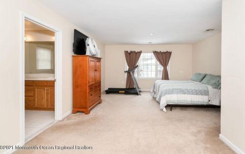 298 Spring St, Tinton Falls NJ 07701-2230 exterior