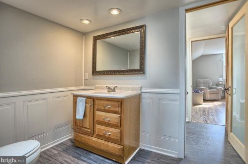 215 Cavalry Rd, Carlisle PA  17013-1606 exterior