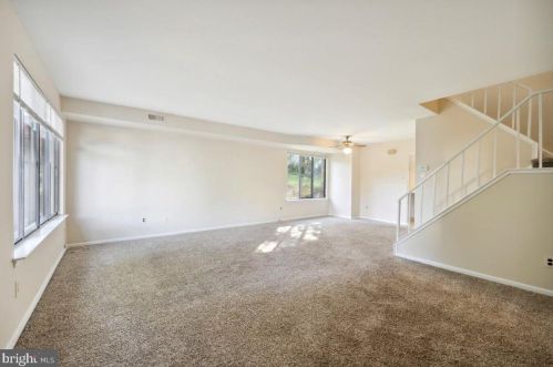 3442 Norwood Pl, Southampton, PA 18966-2910
