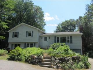 625 Cross Country Rd, Allenstown, NH 03275-3909