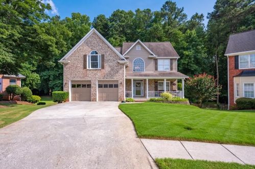 74 New Brunswick Ct, Suwanee, GA 30024-3711