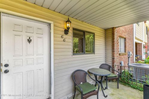 66 Jean Ct, Old Bridge, NJ 08857-1922