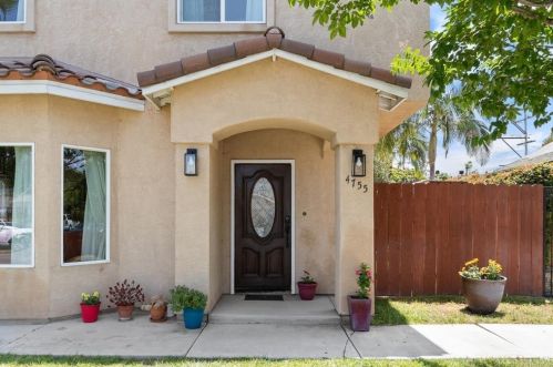4755 34th St, San Diego, CA 92116-1833