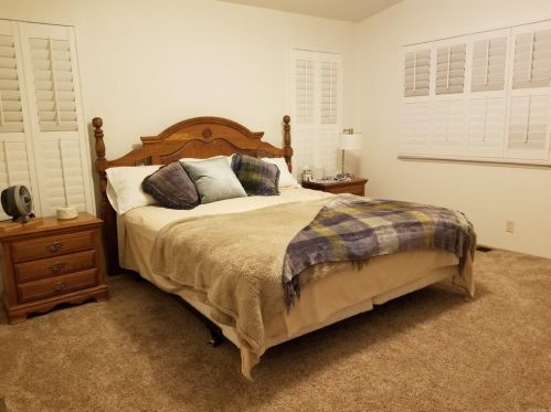 658 Via Santa Paulo, Vista CA  92081-6370 exterior