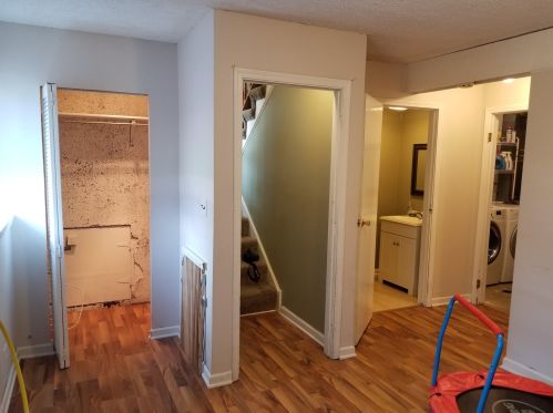 1215 Evergreen Dr, Carol Stream IL  60188-3307 exterior