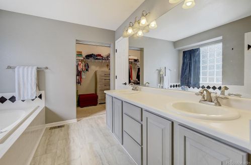 5380 Rhyolite Way, Parker CO 80134-5166 exterior