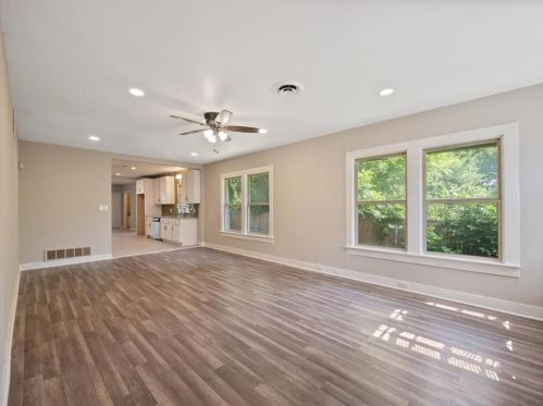 2608 Marlin St, Fort Worth TX  76105-4440 exterior