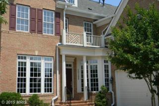 19180 Greystone Sq, Leesburg, VA 20176-1277