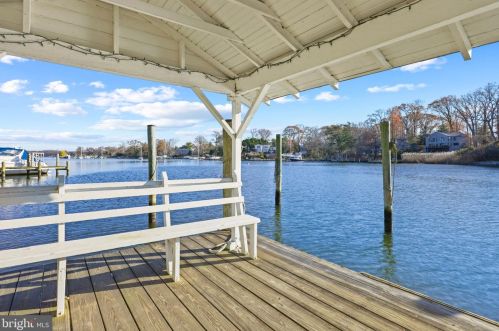 755 Dividing Rd, Severna Park MD 21146-4324 exterior