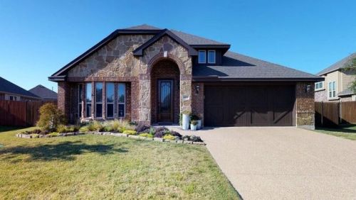 4202 Gleneagles Dr, Midlothian, TX 76063-6848