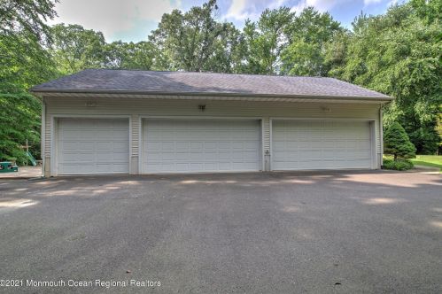63 Brynmore Rd, Plumsted Township, NJ 08533-1603