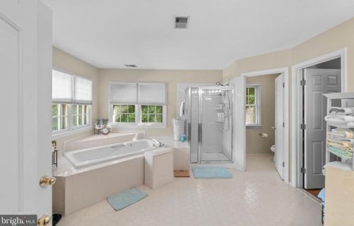 10 Atwood Ct, Silver Spring MD 20906-2089 exterior