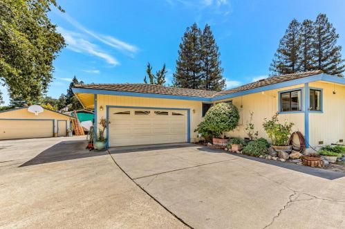 8755 Taajanar Ct, Citrus Heights, CA 95662-2639