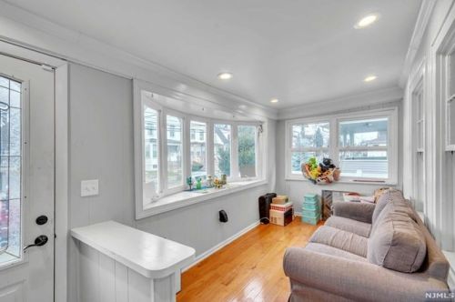 96 Augusta St, Irvington, NJ 07111-3411