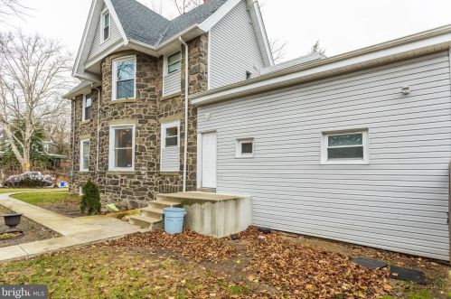 1113 63rd St, Philadelphia PA 19142-2309 exterior