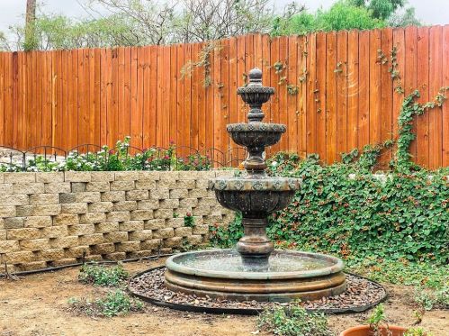 17921 Cole Ave, Riverside CA  92508-9728 exterior