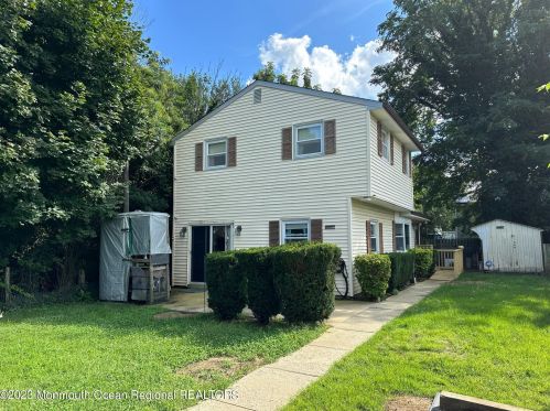 34 Burlington Ave, Leonardo, NJ 07737-1531
