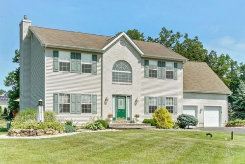 4 Mitchell Ln, Jackson Twp, NJ 08527-3428