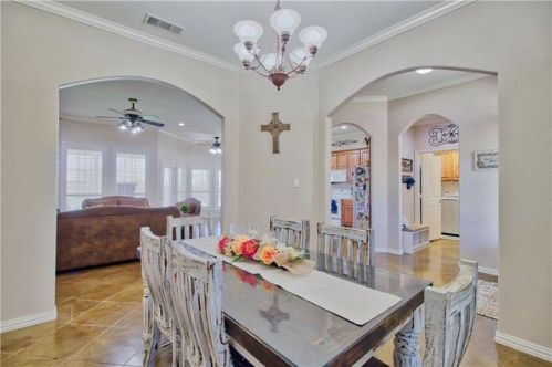 505 Williams Dr, Frost, TX 76641-3400