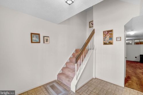 11440 Encore Dr, Silver Spring MD 20901-5043 exterior