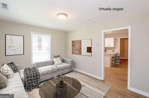 1864 Center Ave, Atlanta GA  30344-4656 exterior