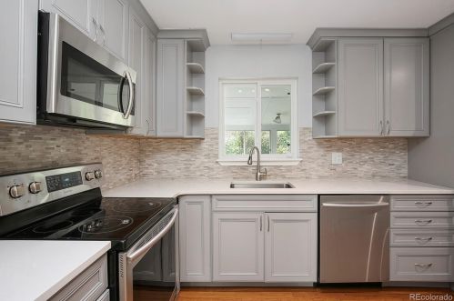 8531 Crescent Dr, Westminster, CO 80031-3723
