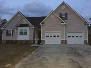 131 Kings Ct, Calhoun, GA 30701-7993
