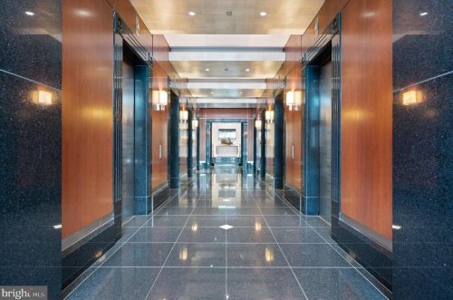 50 16th St, Philadelphia PA  19102-2516 exterior