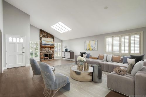 343 Cerro St, Encinitas, CA 92024-4805