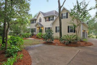 805 Treasury Bend Dr, Charleston, SC 29412-9059