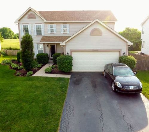 2811 Crested Butte Trl, Plainfield, IL 60586-6661