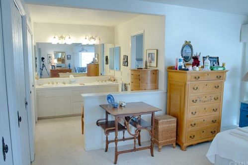 11491 Plantero Dr, Santa Ana CA 92705-3108 exterior