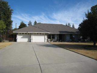 12337 Haven Rd, Madera, CA 93636-8547