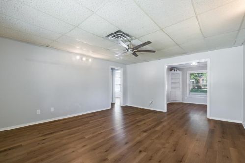 2104 Lotus Ave, Fort Worth TX  76111-1619 exterior