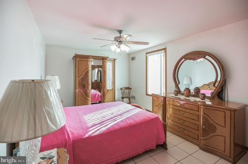 1915 13 St, Philadelphia PA  19148-2202 exterior