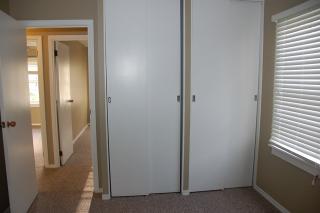 316 Edinburgh Dr, Romeoville IL  60441-3303 exterior