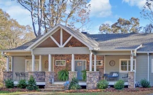 26 Old Fendley Rd, Ellijay, GA 30536-7675