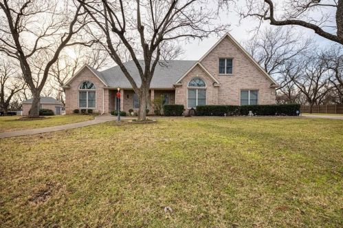 6604 Burn Ct, Granbury, TX 76049-4443