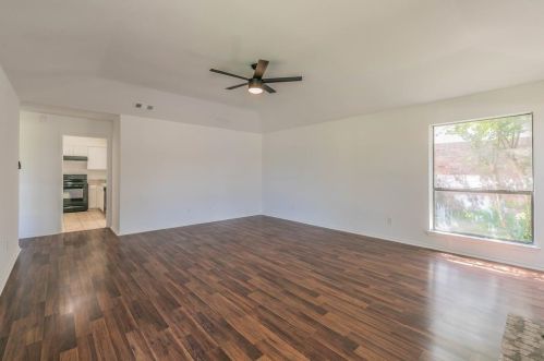 2406 Limestone Ln, Garland TX exterior