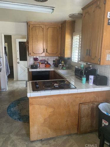 6742 Montclair Dr, Riverside CA  92504-1838 exterior
