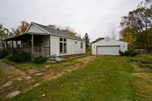 419 Garver Ave, Rockford, IL 61102-1328