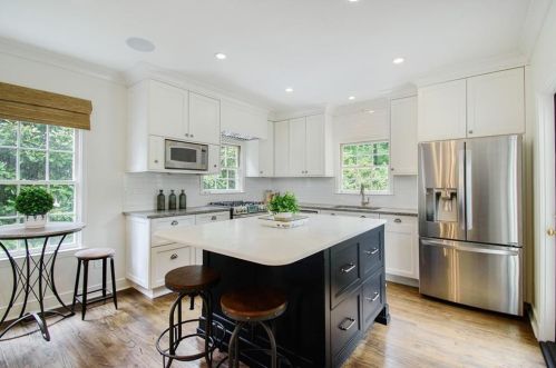 2654 Ellwood Dr, Atlanta GA  30305-3866 exterior