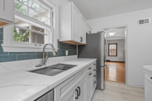 1789 Hamline Ave, Saint Paul MN  55113-6221 exterior