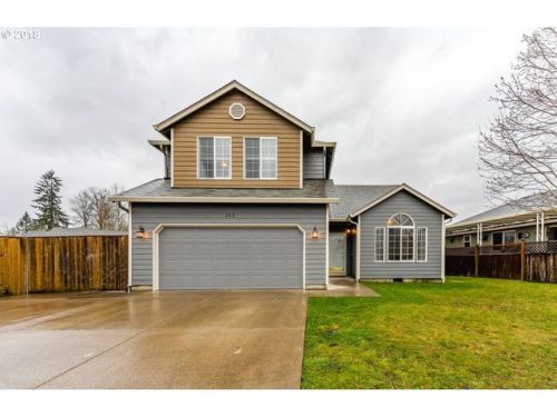 212 29th Ave, Battle Ground, WA 98604-4324